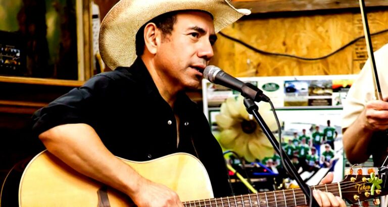 JOHN-ARTHUR-MARTINEZ JOHN-ARTHUR-MARTINEZ