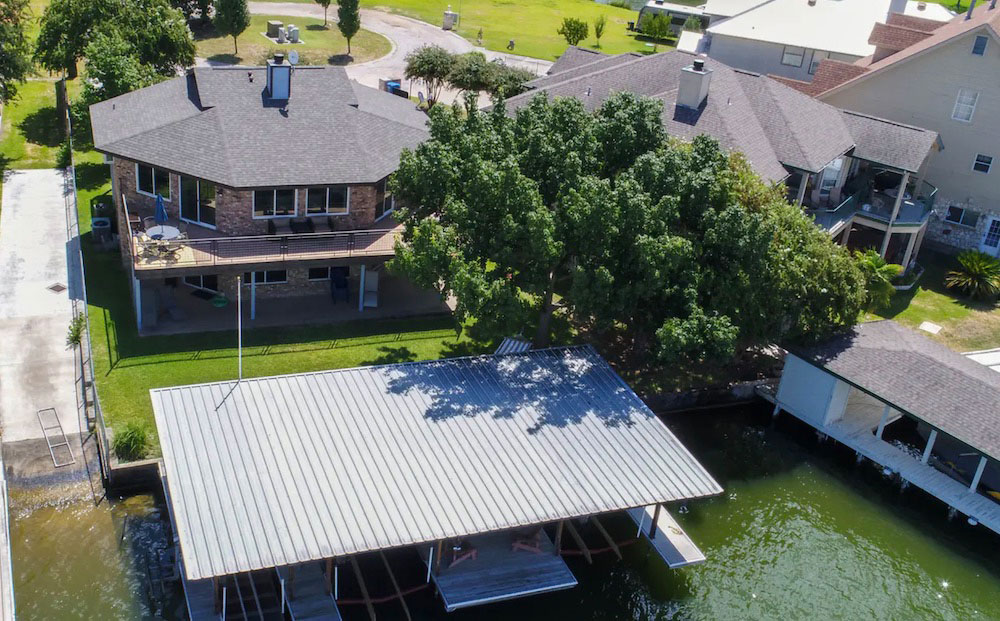 Lake It Easy on Lake LBJ