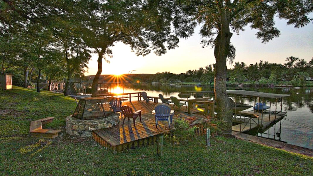 Cool Waters Cabin on Lake LBJ