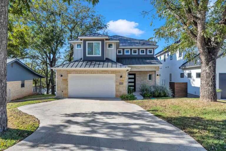 watersidefront 768x512