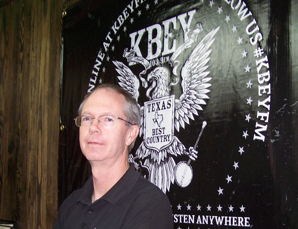 KBEY 103.9 FM Radio Picayune with Daniel Clifton, editor of The Picayune.