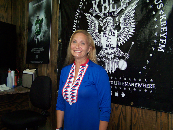 KBEY 103.9 FM Radio Picayune guest Wendy Taylor of the Kingsland Chamber of Commerce.