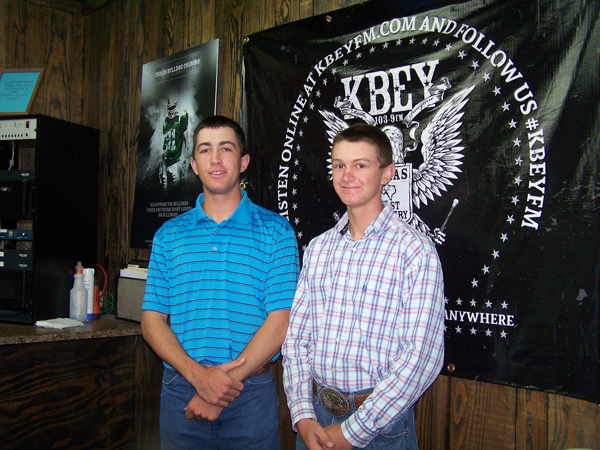 KBEY 103.9 FM Radio Picayune guests Jared and Luke Hayden.