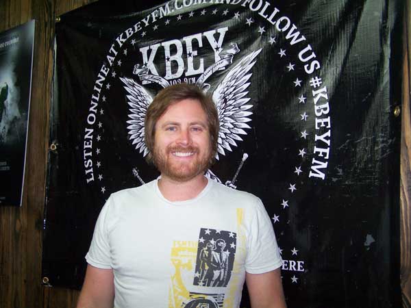 KBEY 103.9 FM Radio Picayune guest John Kent of Uptown Sound Studio in Marble Falls.