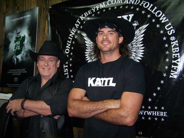 KBEY 103.9 FM Radio Picayune guests Bandera Bob and Wade Lowrie of KATTL.