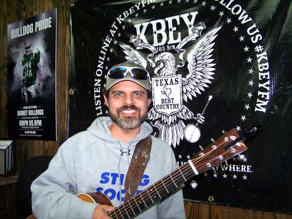 Grammy Award-winning artist Rick Trevino visited KBEY 103.9 FM Radio Picayune.