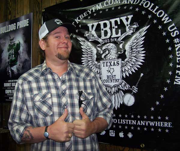 KBEY 103.9 FM Radio Picayune guest Eric Schuessler talks about the Llano Crawfish Open.