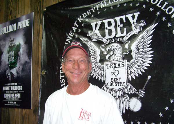 KBEY 103.9 FM guest Ken Dollar of the Lucas Oil Drag Boat Racing Series talks about LakeFest in Marble Falls.