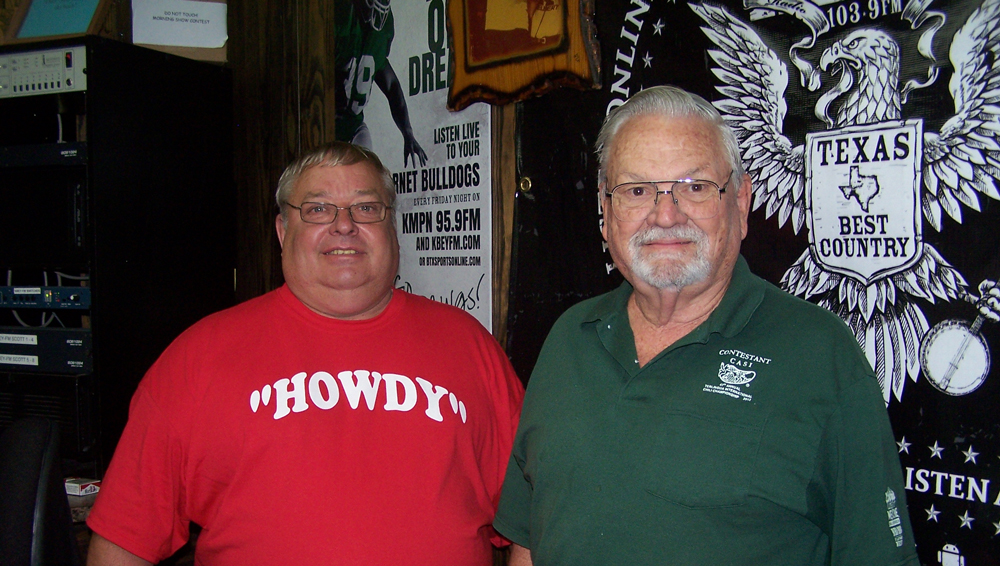 KBEY 103.9 FM guest CASI Great Pepper Craig Schlicke (left) talks about Howdy-Roo 2018.