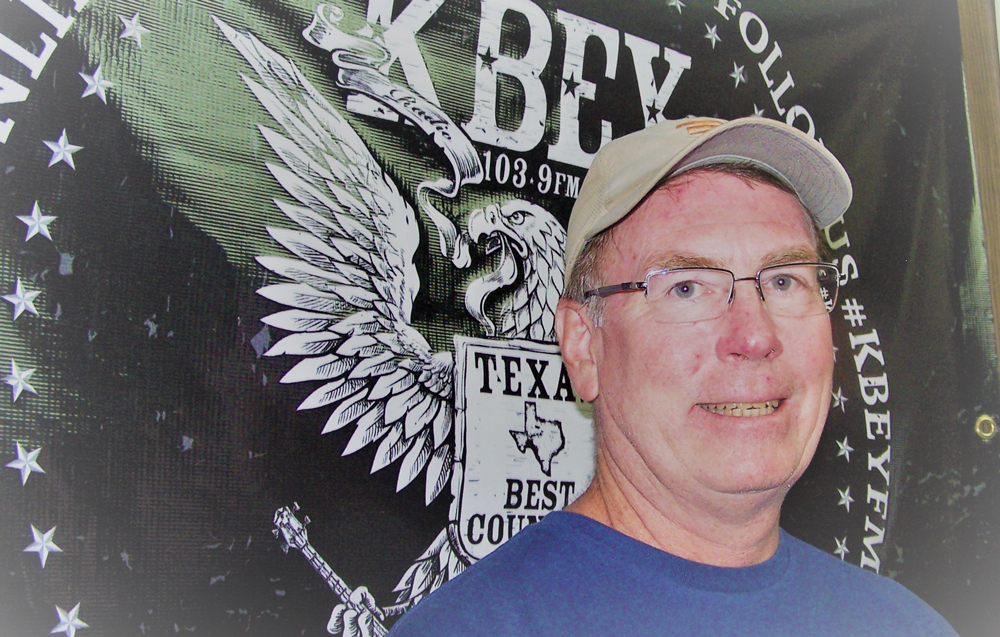 KBEY 103.9 FM Radio Picayune guest Allen Spelce of Whitetails Unlimited.