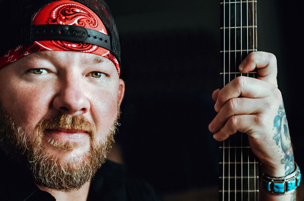 Stoney LaRue