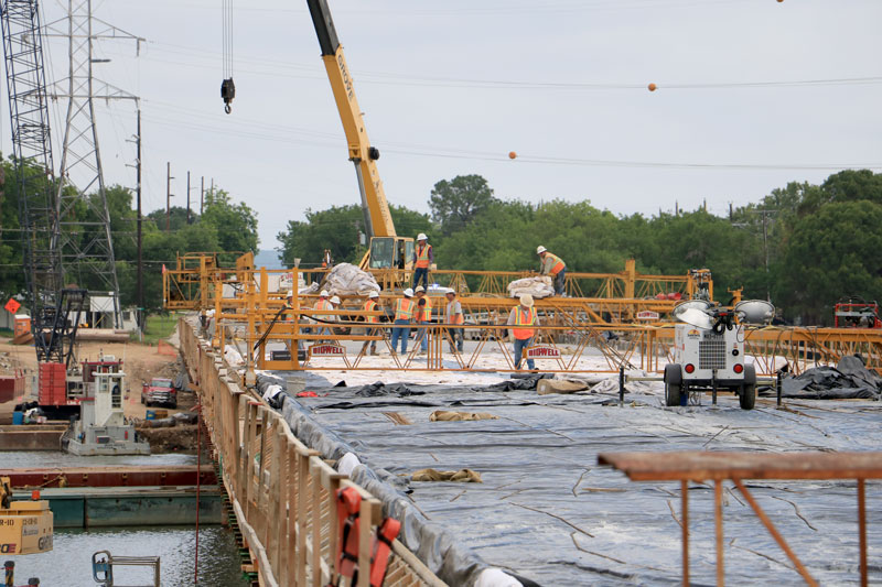 RM 2900 bridge in Kingsland