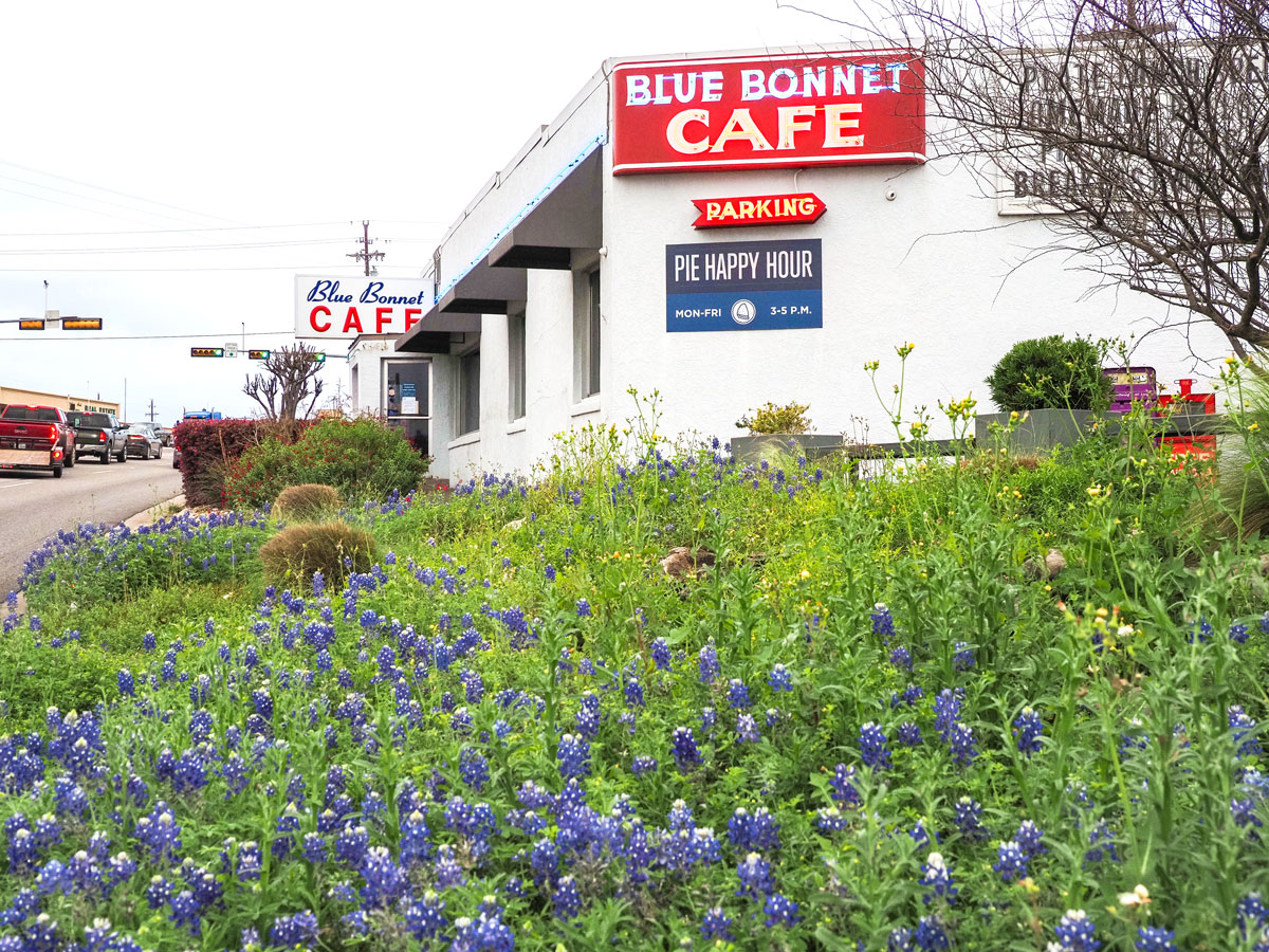 Blue Bonnet Cafe in Marble Falls