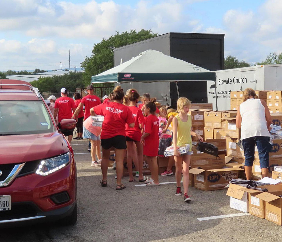 Elevate Church of Marble Falls giving away food