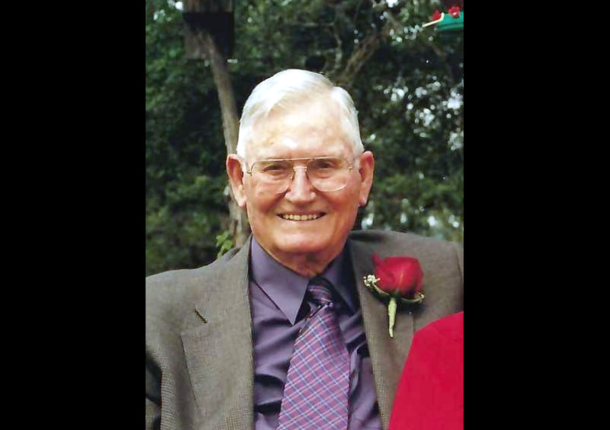 Sam Wallace Johnson, 99, of Marble Falls passed away March 6, 2021