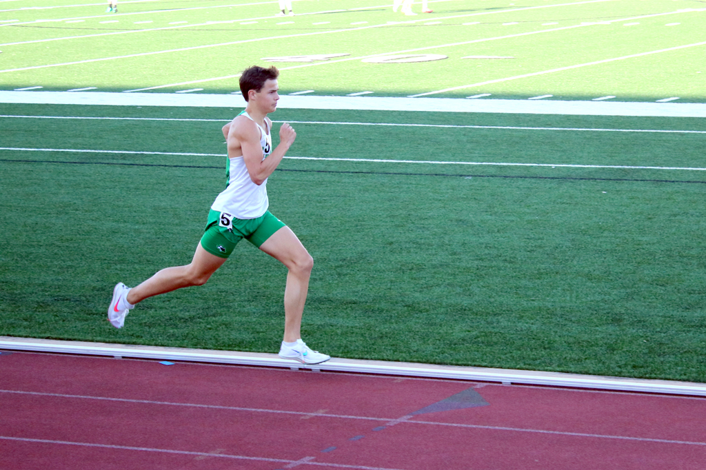 Burnet runner Hudson Bennett
