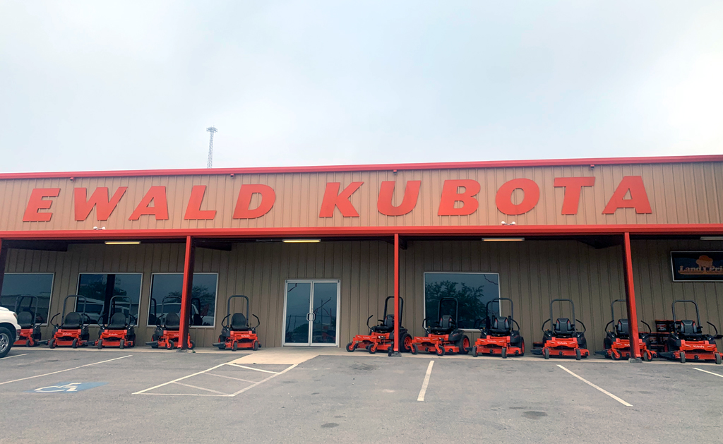 Ewald Kubota in Marble Falls