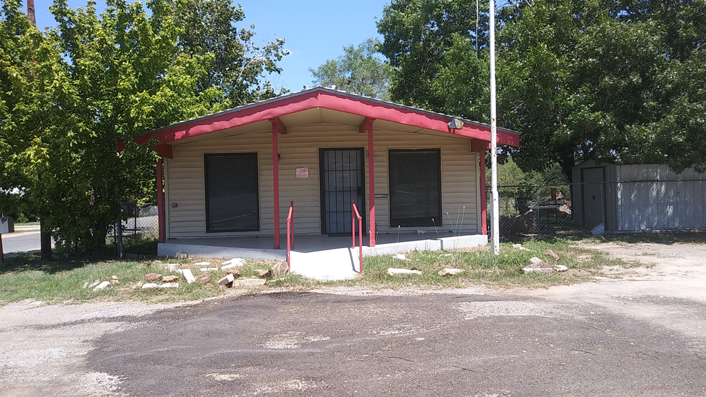 Old Cottonwood Shores police station
