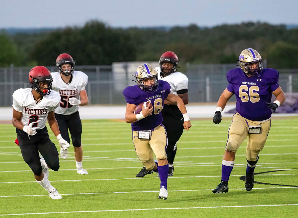 Marble Falls football versus Nike Dallas 2021