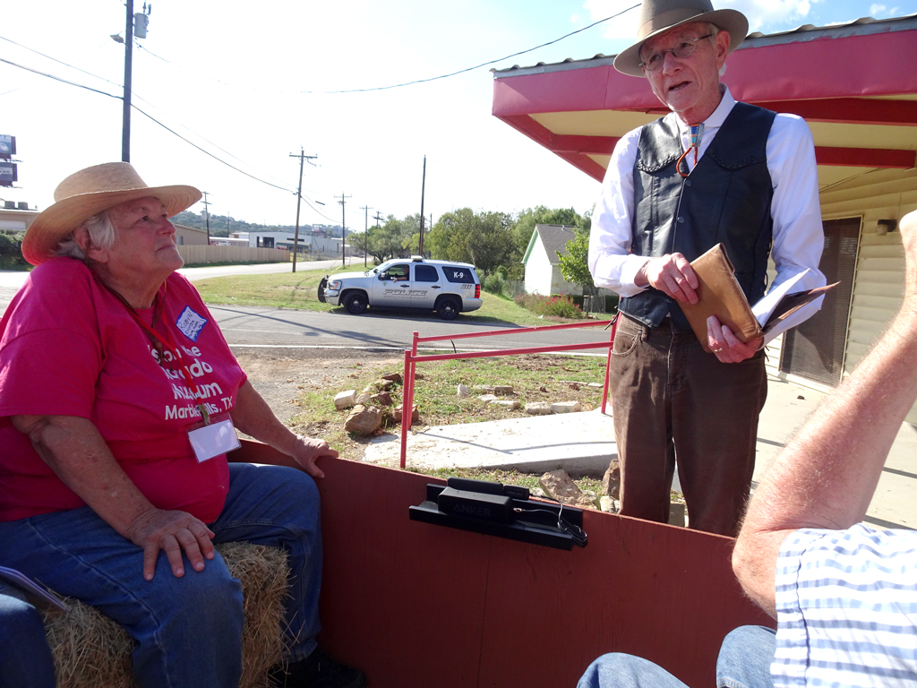 Legends of the Falls hayride in Cottonwood Shores