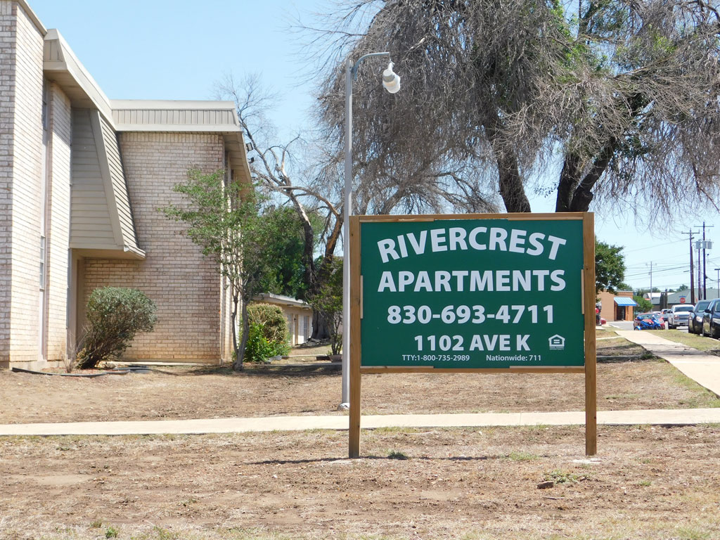 Rivercrest Apartments in Marble Falls