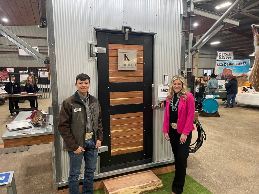 Bryce Atkinson and Kambel Stewart with their Kühl Haus