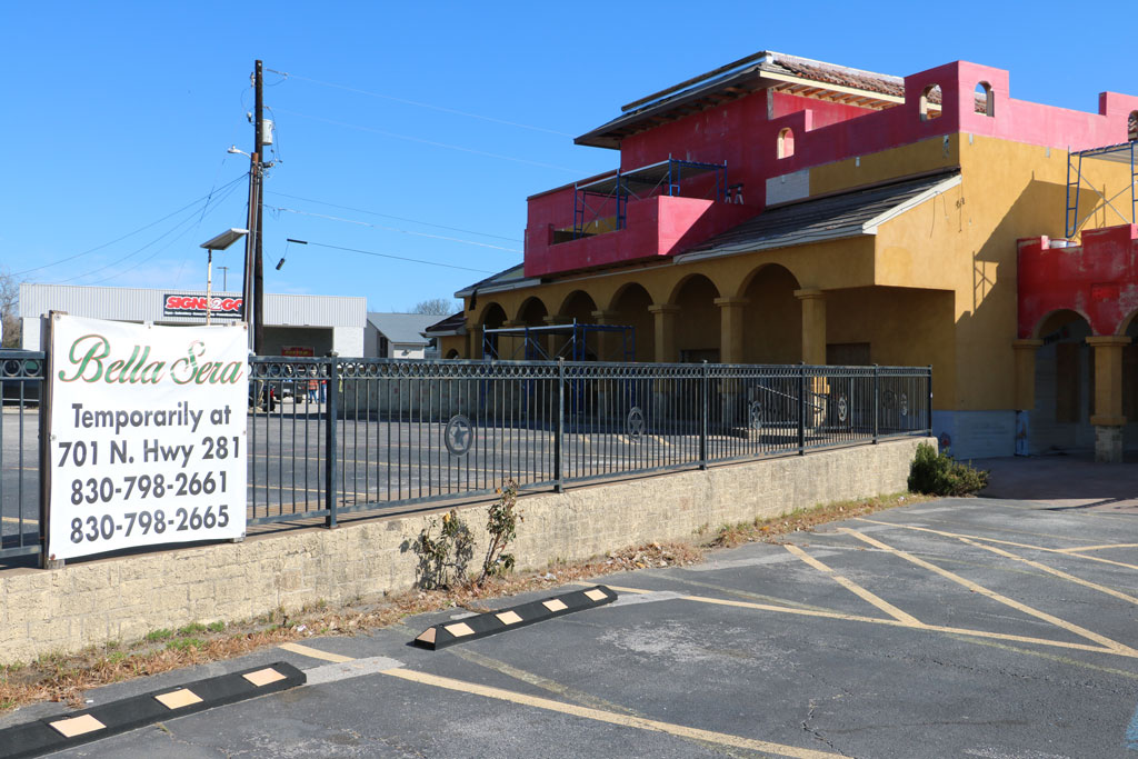 Bella Sera Italian Restaurant in Marble Falls