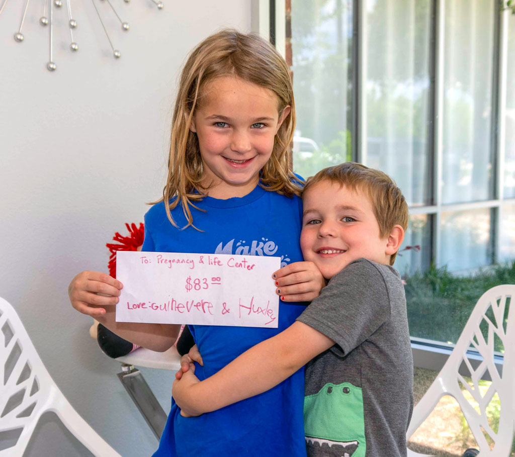 Guinevere, 7, and Huxley, 4, Niswander