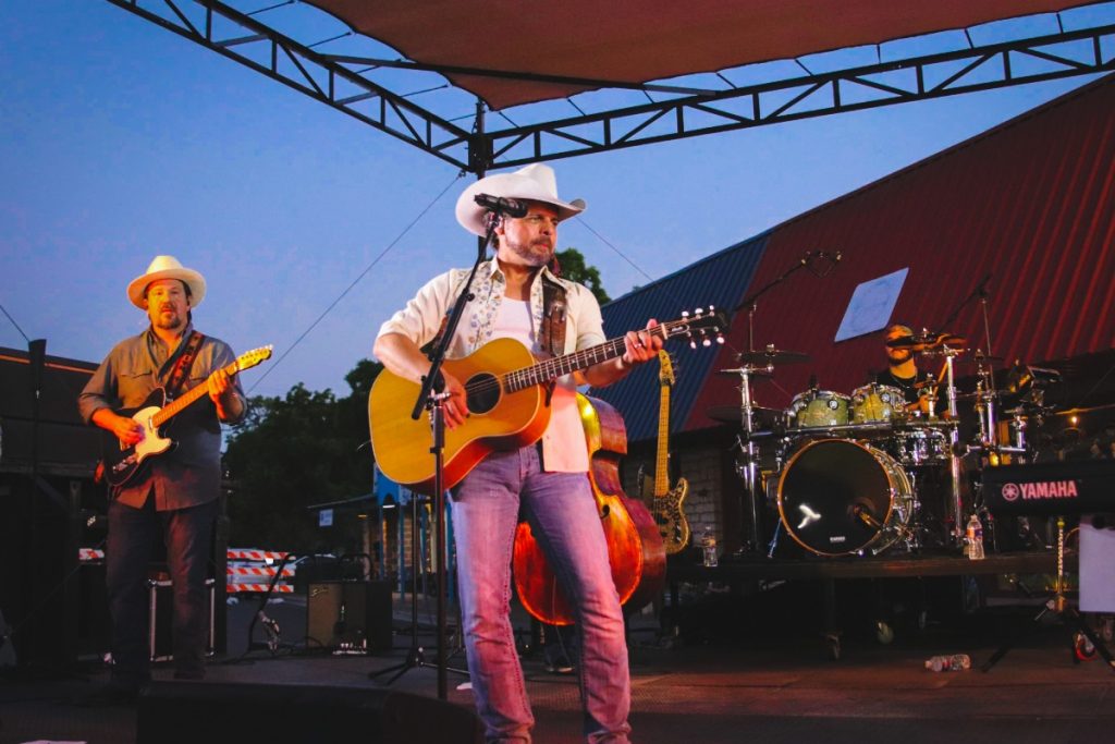 Rick Trevino plays Jackson Street Jams