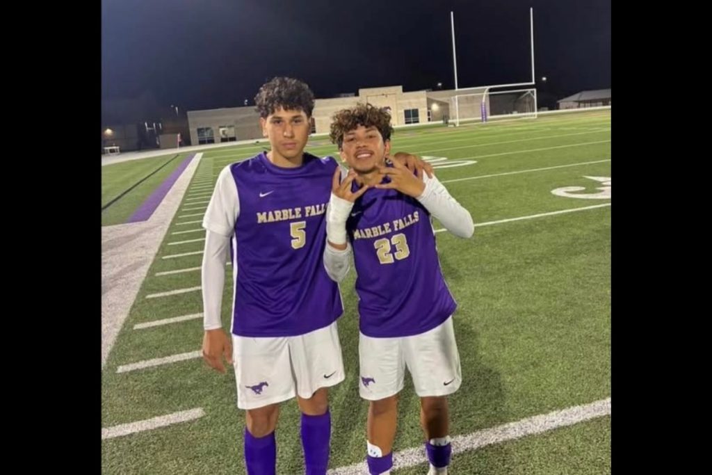 MFHS soccer players