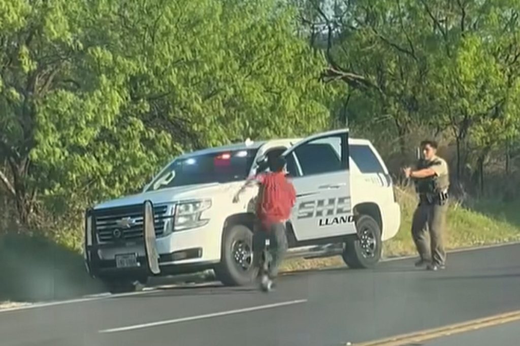 man charging Llano County Sheriff's Office deputy