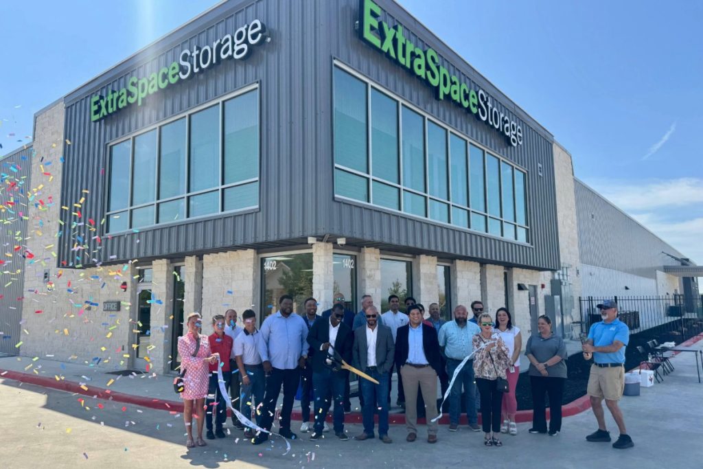 Extra Space storage ribbon cutting