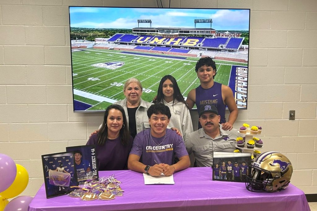 Joaquin Aguilar and family